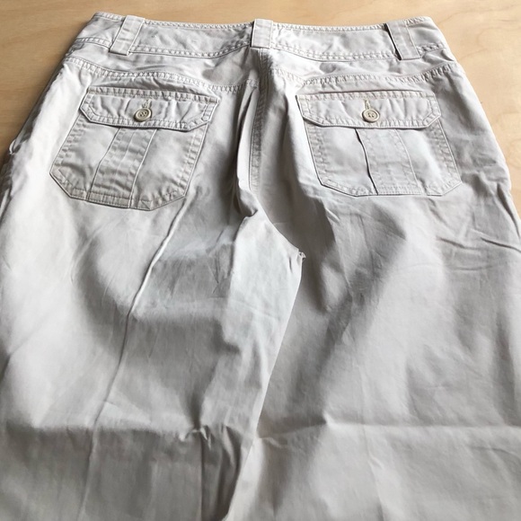 Ann Taylor Crop Capri Pants Womens Size 4. - Picture 7 of 10